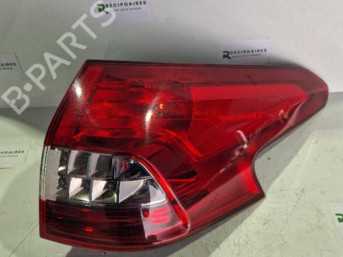 Używane Lampa tylna prawa CITROËN C5 II Break (RE_) [2004-2008]  31732821