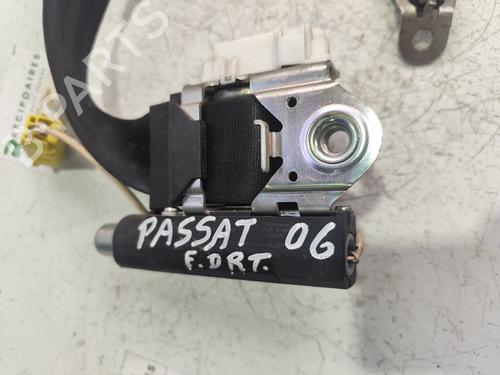 Front right seatbelt VW PASSAT B6 Variant (3C5) | BP31741732I25
