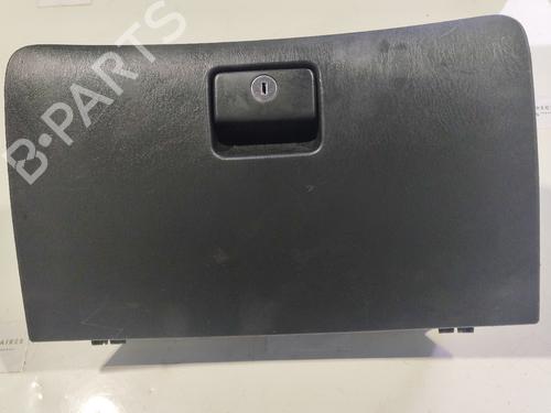 Dashboardkastje TOYOTA COROLLA (_E12_) [2001-2008]  31731688