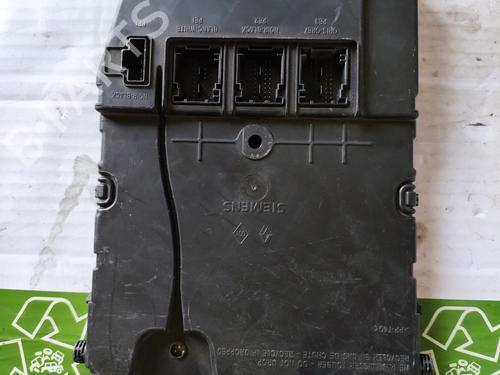 Used Electronic module RENAULT SCÉNIC II (JM0/1_) [2003-2010]  31728363