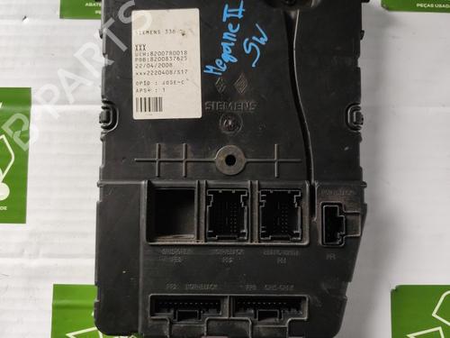 Used Electronic module RENAULT MEGANE II Estate (KM0/1_) [2003-2012]  31728233