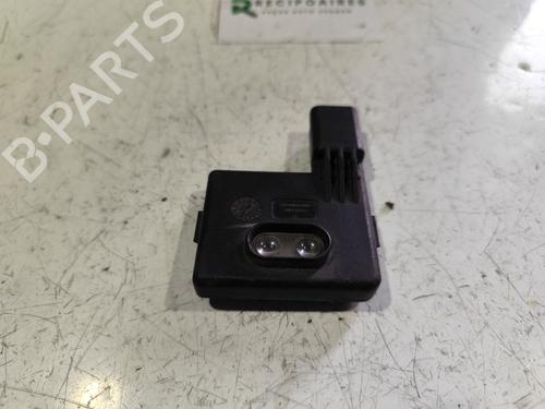 Used Electronic module RENAULT MEGANE II Estate (KM0/1_) [2003-2012]  31732471