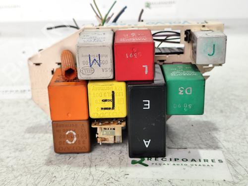 Used Fuse box VOLVO 960 (964) [1990-1994]  31743344