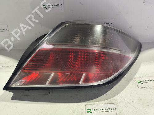 Used Right taillight Right taillight OPEL ASTRA H (A04) [2004-2014] 31735055 31735055