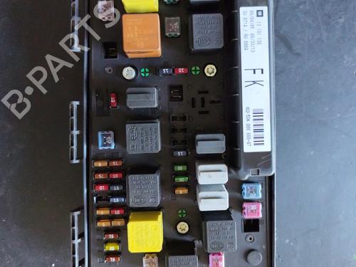 Used Fuse box OPEL ASTRA H (A04) [2004-2014]  31727958