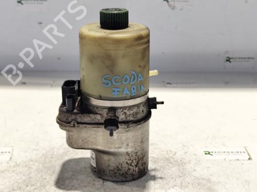 Used Steering pump SKODA FABIA I (6Y2) [1999-2008]  31744456