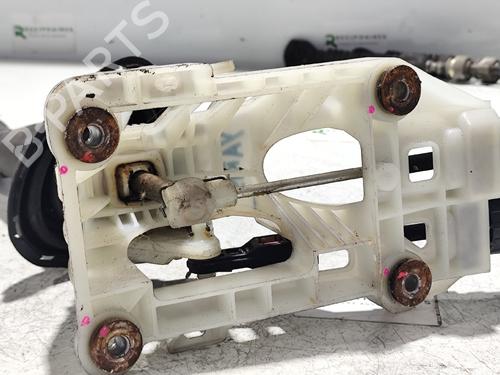 Gear lever TOYOTA YARIS (_P9_)  | BP31744585M90 