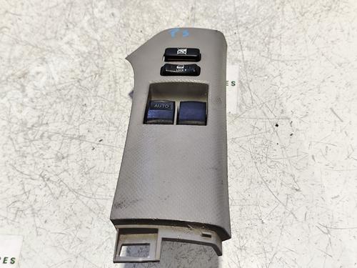 Venstre bagtil elrude kontakt TOYOTA YARIS (_P9_) [2005-2014]  31743328