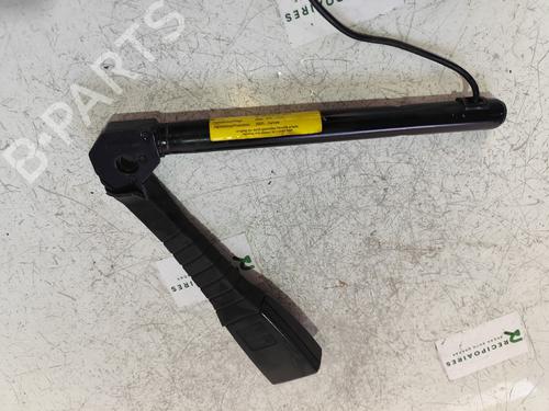 Front left seatbelt OPEL VECTRA C Estate (Z02) | BP31743492I26