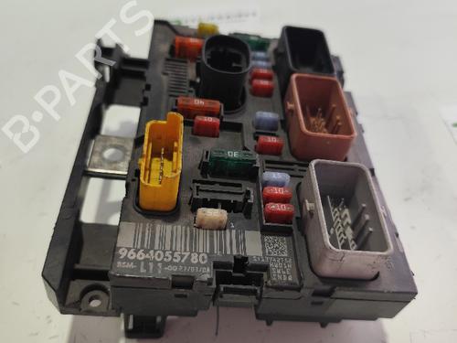 Used Fuse box PEUGEOT 307 (3A/C) [2000-2012]  31738228