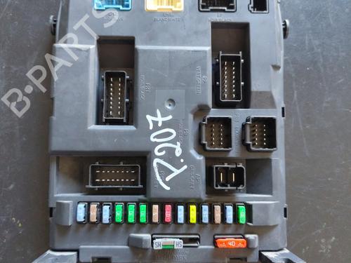 Used Fuse box PEUGEOT 207 (WA_, WC_) [2006-2015]  31728065