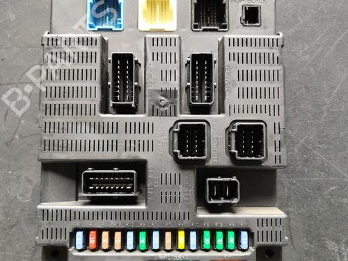 Used Fuse box PEUGEOT 207 (WA_, WC_) [2006-2015]  31728024