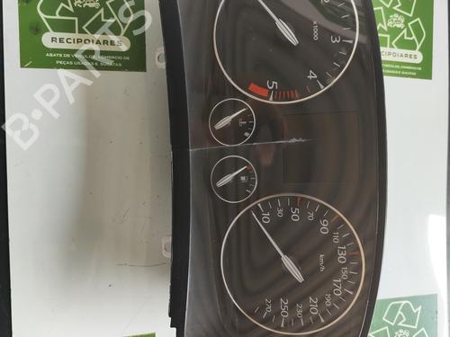 Used Instrument cluster RENAULT LAGUNA II (BG0/1_) [2001-2007]  31728705