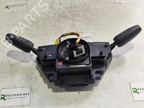 Used Headlight switch OPEL CORSA D (S07) [2006-2015]  31740042