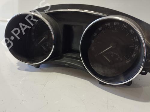 Used Instrument cluster Instrument cluster SKODA SUPERB I (3U4) [2001-2008] 31746339 31746339