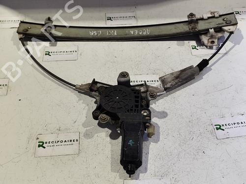 Lève-vitre avant gauche HYUNDAI ACCENT I (X-3) [1994-2002]  31736463