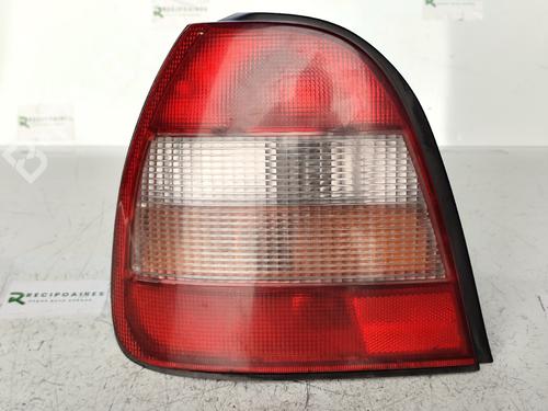 Venstre baglygte NISSAN SUNNY III (N14, B13) [1990-1996]  31743248