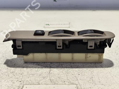 Used Left rear window switch TOYOTA DYNA Platform/Chassis (KD_, LY_, _Y2_, _U3_, _U4_, _U6_, _U8 [1999-2026]  31742890