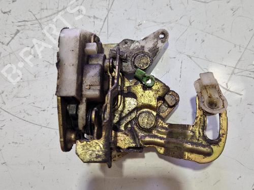 Højre bagtil lås MITSUBISHI LANCER V (CB_A, CD_A, CE_A) [1991-1996]  31746879