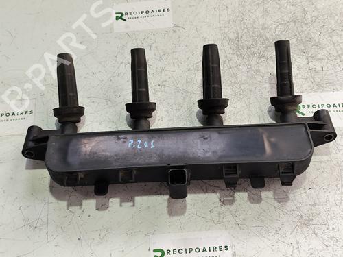 Used Ignition coil PEUGEOT 206 Hatchback (2A/C) [1998-2012]  31741647