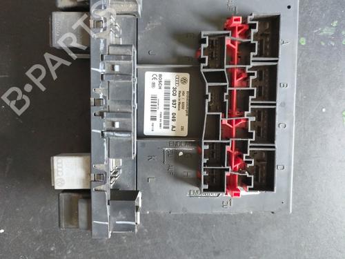 Used Fuse box VW GOLF V Variant (1K5) [2007-2009]  31727699