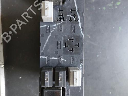Fuse box VW GOLF V Variant (1K5)  | BP31727699E1 