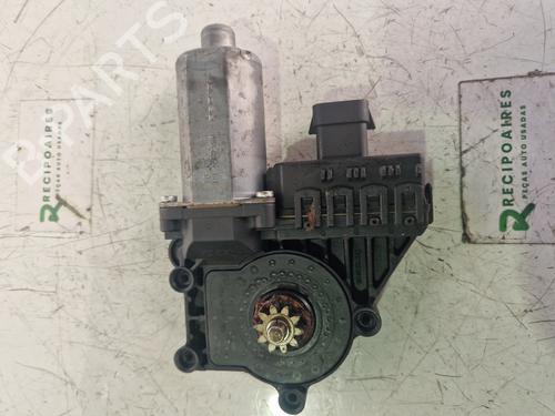 Used Right front window motor OPEL ASTRA H (A04) [2004-2014]  31730929