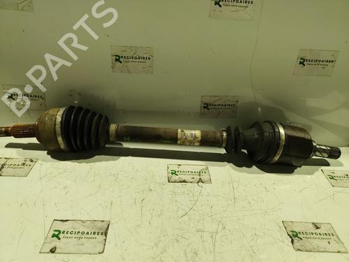 Used Left front driveshaft RENAULT MEGANE II (BM0/1_, CM0/1_) [2001-2012]  31730993