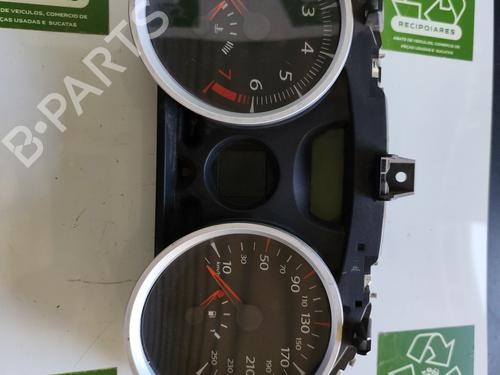 Used Instrument cluster RENAULT MEGANE II (BM0/1_, CM0/1_) [2001-2012]  31728686