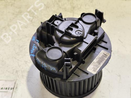 Used Heater blower motor RENAULT MEGANE II Coupé-Cabriolet (EM0/1_) [2003-2010]  31740541