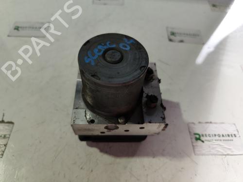 Used ABS pump RENAULT SCÉNIC II (JM0/1_) [2003-2010]  31730596