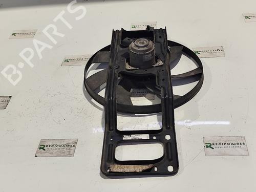 Used Radiator fan RENAULT CLIO I (B/C57_, 5/357_) [1990-1999]  31738739