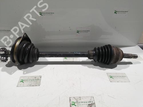 Used Left front driveshaft RENAULT CLIO I (B/C57_, 5/357_) [1990-1999]  31730256