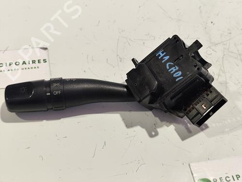 Used Headlight switch HYUNDAI H-1 Van (A1) [1997-2008]  31738001