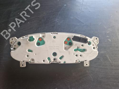 Used Instrument cluster HYUNDAI H-1 Van (A1) [1997-2008]  31728196
