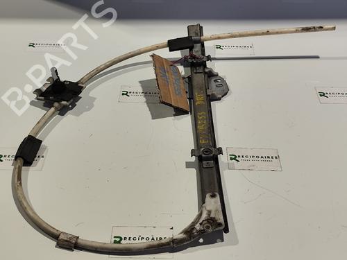 Used Front right window mechanism Front right window mechanism RENAULT RAPID Box Body/MPV (F40_, G40_) [1985-2001] 31737453 31737453