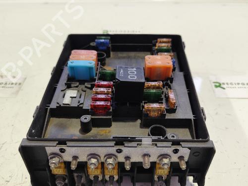 Zekeringkast VW CADDY III Box Body/MPV (2KA, 2KH, 2CA, 2CH) [2004-2016]  31738337