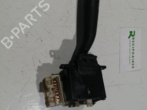 Used Headlight switch TOYOTA HIACE IV Van (_H1_) [1989-2005]  31730196