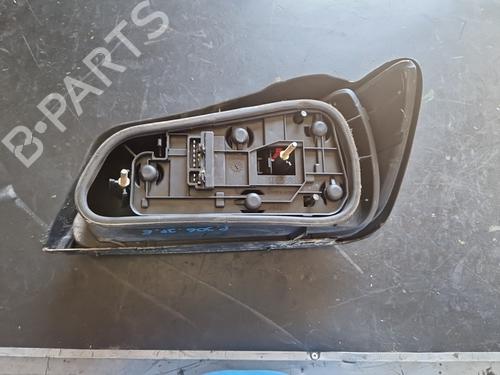 Used Left taillight PEUGEOT 306 (7B, N3, N5) [1993-2003]  31727555