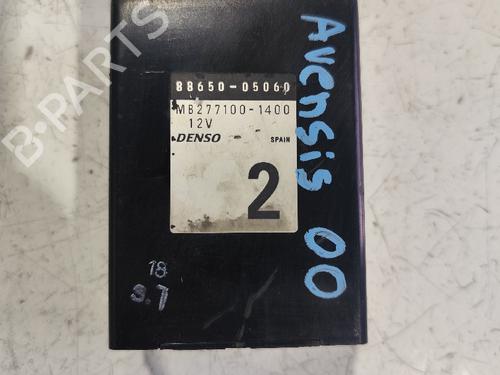 Used Electronic module TOYOTA AVENSIS (_T22_) [1997-2003]  31732871