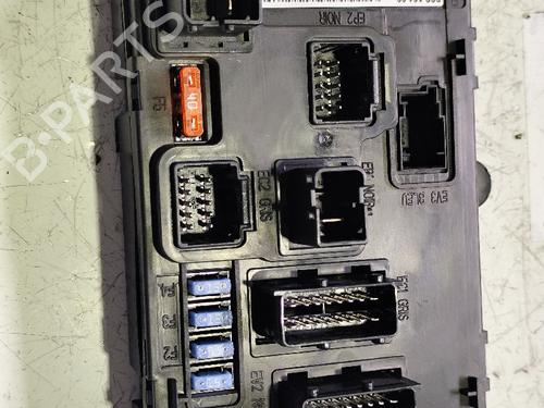 Used Fuse box PEUGEOT 407 (6D_) [2004-2011]  31741750