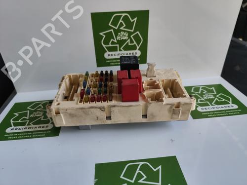 Sikringsdåse FIAT STILO (192_) [2001-2010]  31728400