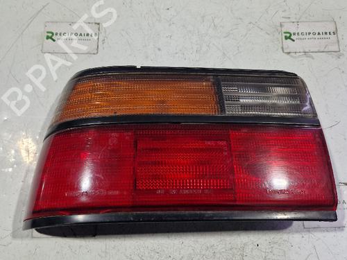 Farolim esquerdo TOYOTA COROLLA (_E9_) [1987-1999]  31735070