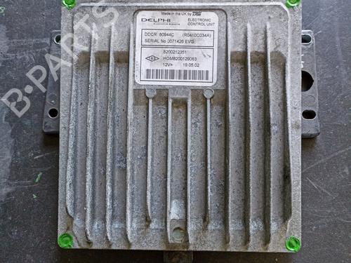 Used Engine control unit (ECU) RENAULT CLIO II (BB_, CB_) [1998-2016]  31726920