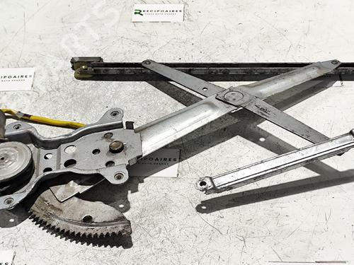 Used Front left window mechanism TOYOTA HILUX V Pickup (_N8_, _N9_, _N10_, _N11_) [1988-2001]  31744514
