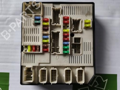 Used Fuse box Fuse box RENAULT MEGANE III Hatchback (BZ0/1_, B3_) [2008-2026] 31728234 31728234