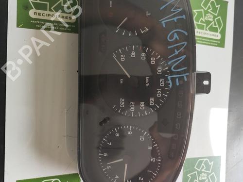 Used Instrument cluster RENAULT MEGANE I (BA0/1_) [1995-2004]  31728703