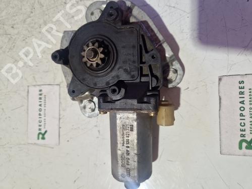 Used Right front window motor Right front window motor RENAULT MEGANE I (BA0/1_) [1995-2004] 31731128 31731128