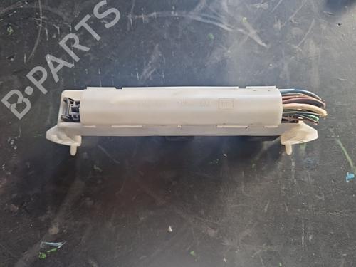 Sikringsdåse ISUZU ELF Platform/Chassis (NKR8_, NKQ8_) [2003-2026]  31726588