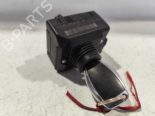 Used Switch MERCEDES-BENZ C-CLASS T-Model (S204) [2007-2014]  31734494